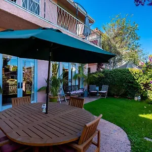  Villa House On The Canal In Venice United States