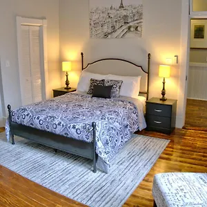  Apartment 2 Bedroom Newly Renovated Townhome In Historic United States
